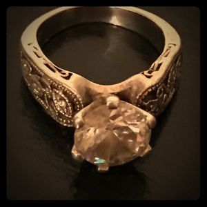 Beautiful silver ring